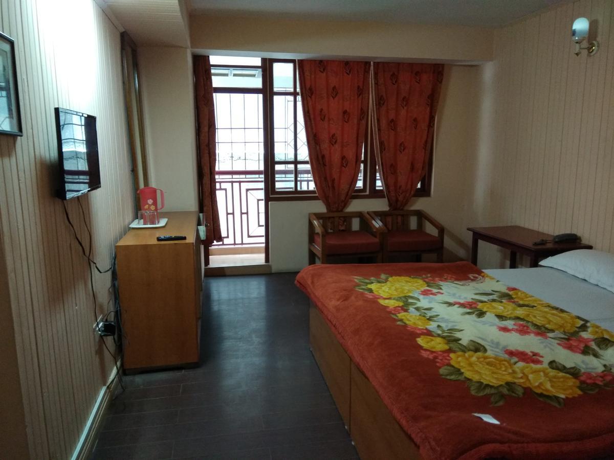 Hotel Mansarovar ดาร์จีลิง ภายนอก รูปภาพ
